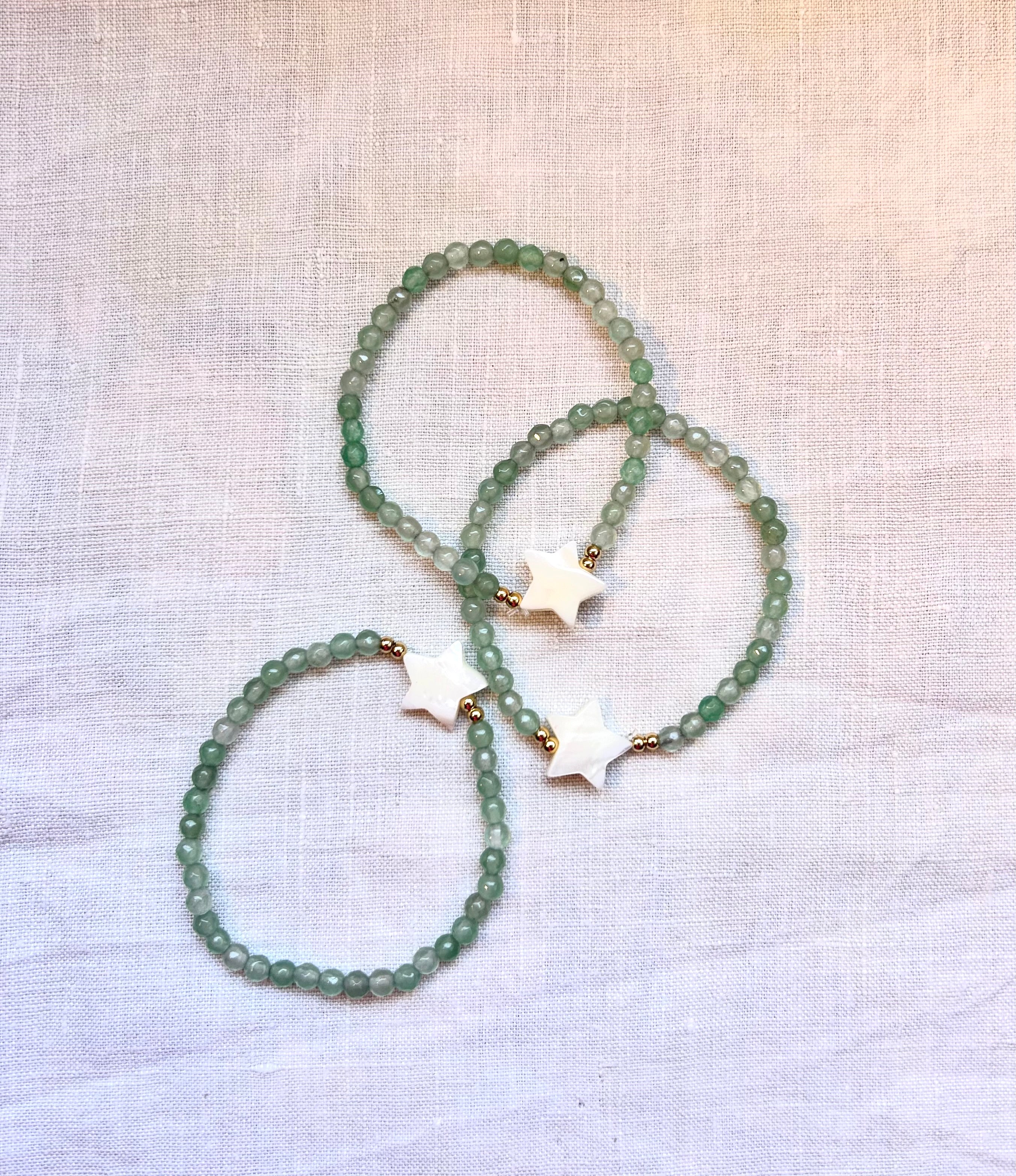 Pulseras hechas a mano